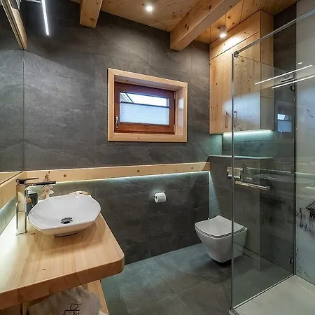 Osada Guty - Każdy Posiada Prywatne Jacuzzi Na Wyłączność, W Cenie Pobytu - Idealne Miejsce Na Wypoczynek! Domek alpejski Szaflary