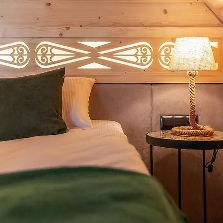 Osada Guty - Kazdy Posiada Prywatne Jacuzzi Na Wylacznosc, W Cenie Pobytu 斯扎法拉瑞