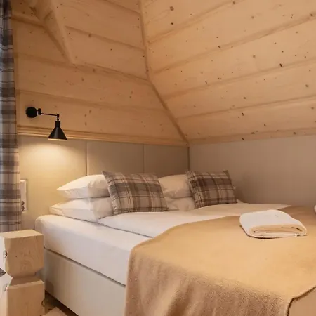 Osada Guty - Każdy Posiada Prywatne Jacuzzi Na Wyłączność, W Cenie Pobytu - Idealne Miejsce Na Wypoczynek! Szaflary